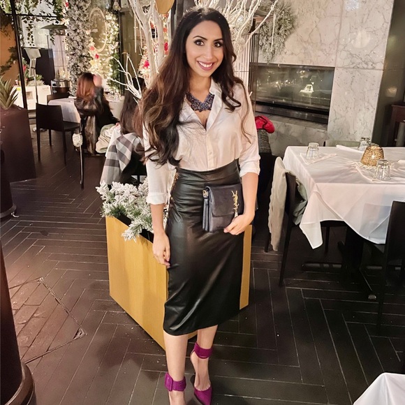 Meet your Posher, Reena - Picture 1 of 1